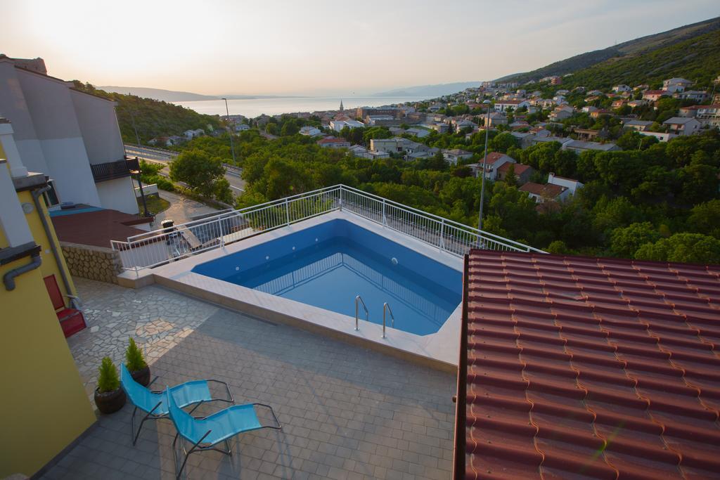 Apartments Zora Сень Екстер'єр фото