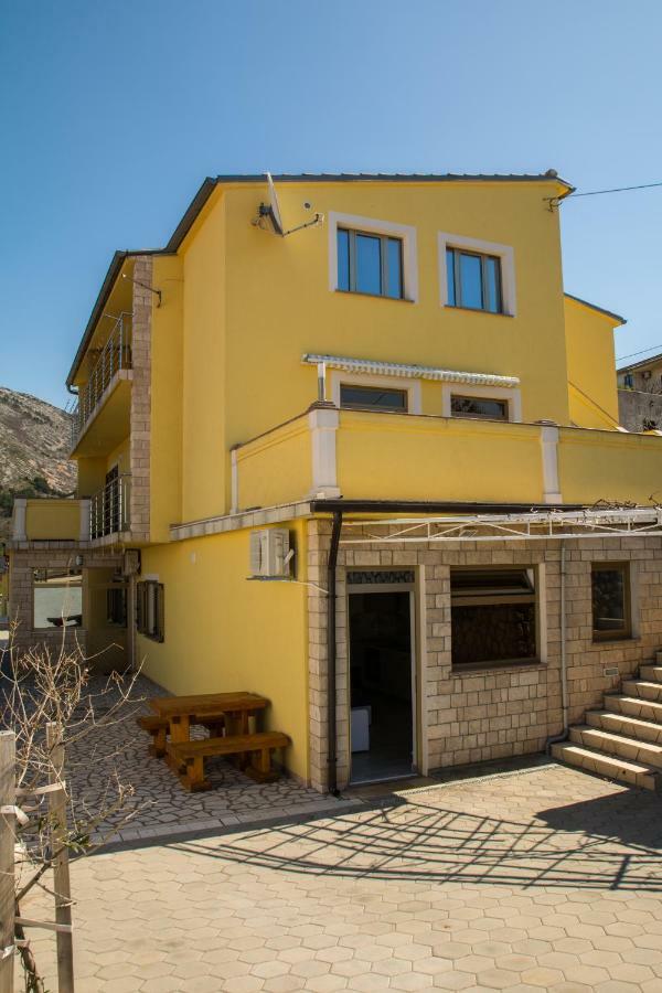 Apartments Zora Сень Екстер'єр фото
